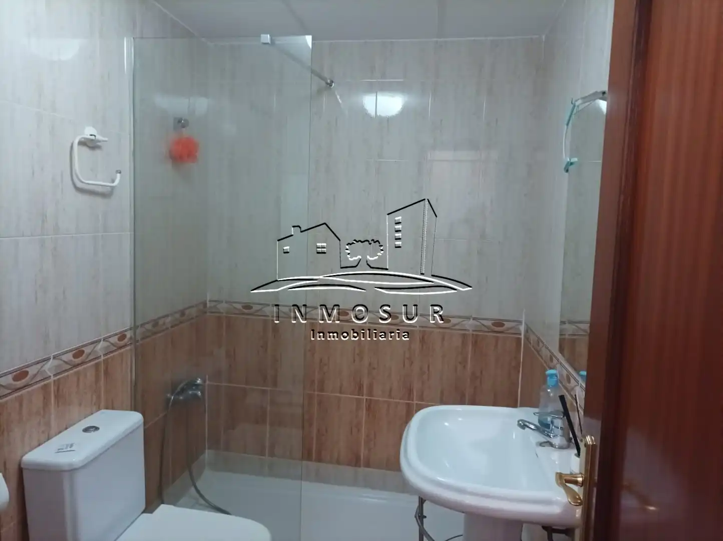 Badezimmer von Wohnung zur Miete in Lucena mit Abstellraum