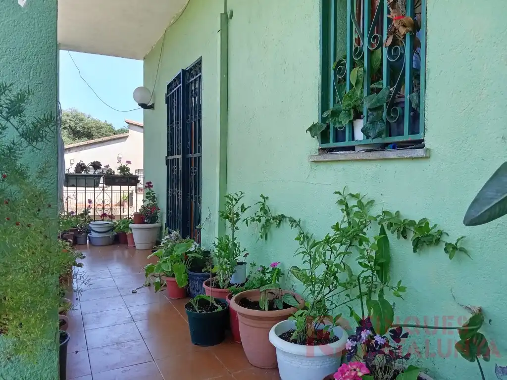 Terrassa de Casa o xalet en venda en Vilobí d'Onyar