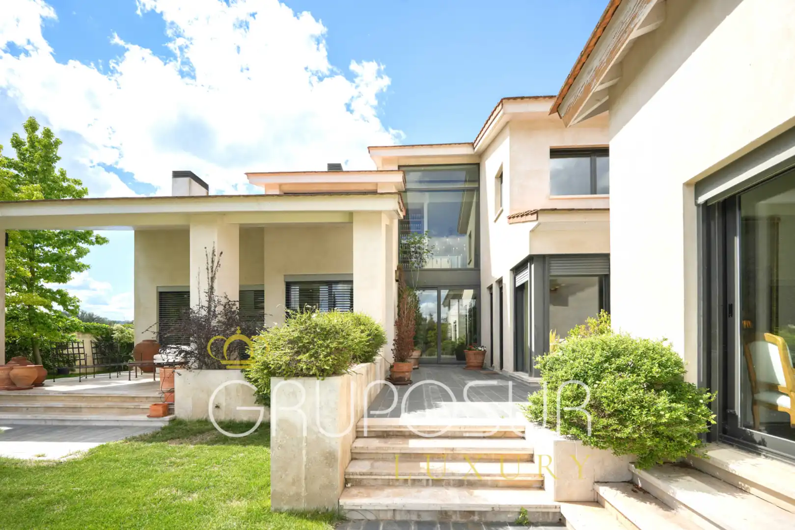 Garden of Houses for sale in Simancas  with Air Conditioner, Heating and Private garden
