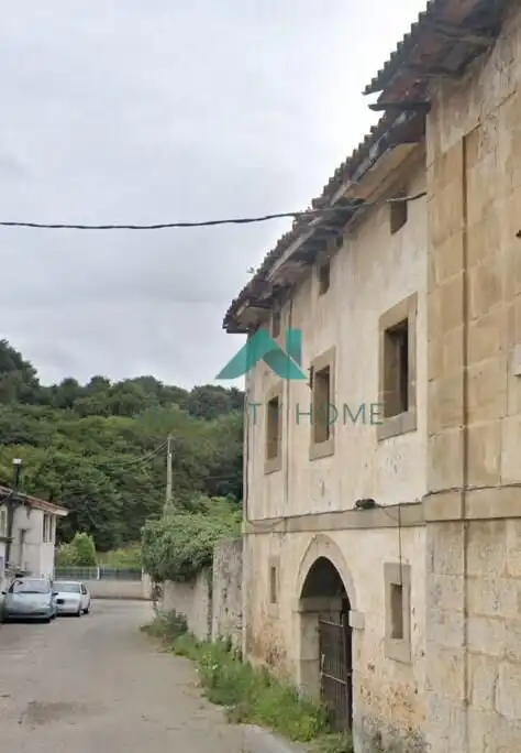 Vista exterior de Finca rústica en venda en Bárcena de Cicero amb Jardí privat, Terrassa i Traster
