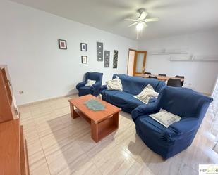 Living room of Flat to rent in  Toledo Capital  with Heating