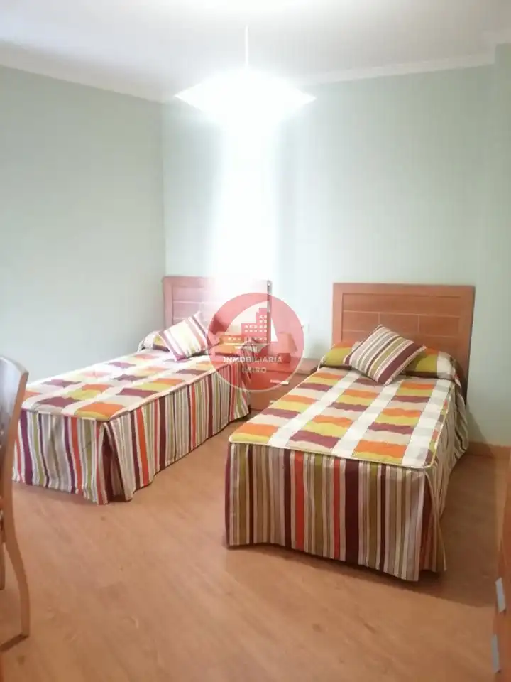 Schlafzimmer von Wohnung zur Miete in Pontevedra Capital 
