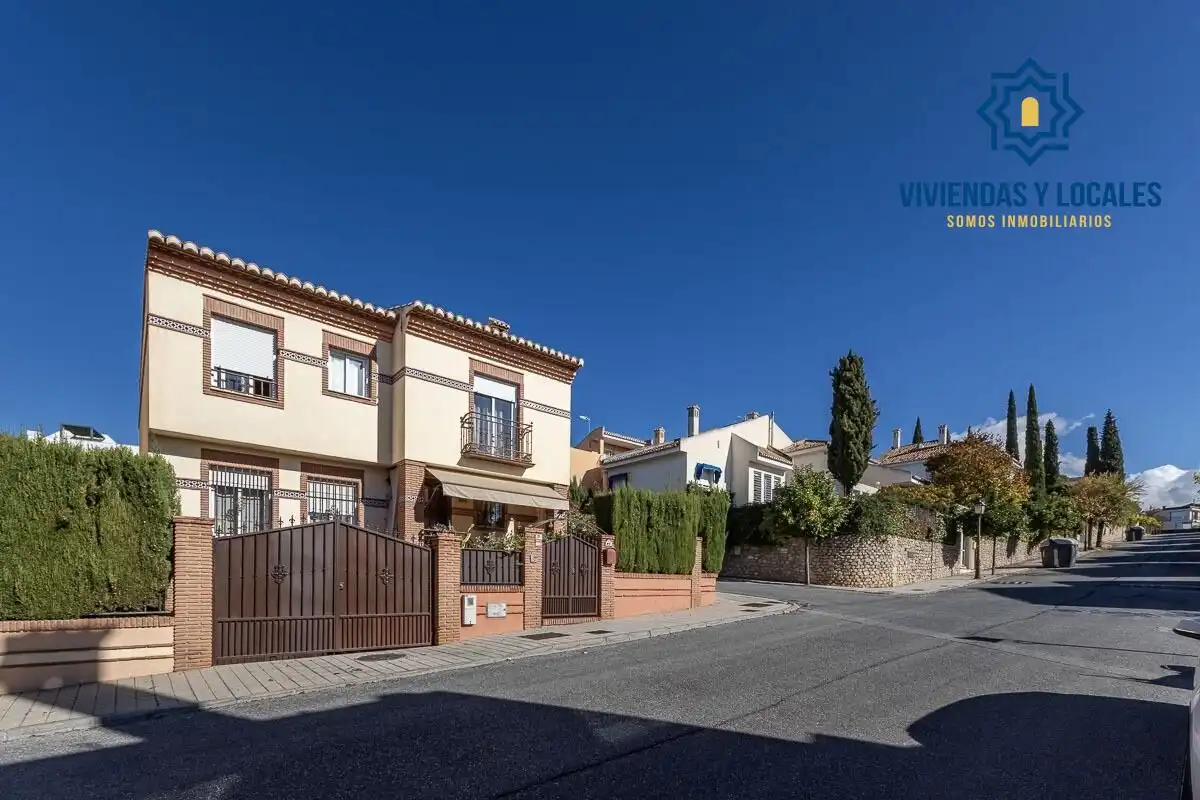 House for sale in Huétor Vega, imagen 2