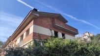 Vista exterior de Casa adosada en venda en Torrelles de Llobregat