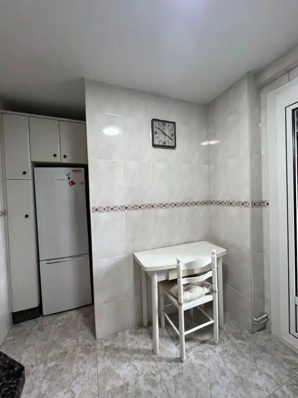 Kitchen of Flat for rent in Gijón   with Heating and Terrace