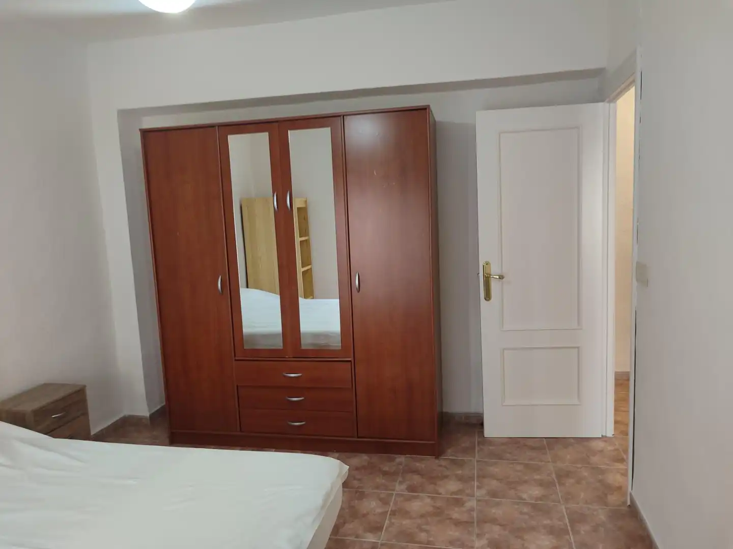 Bedroom of Flat for rent in Granada