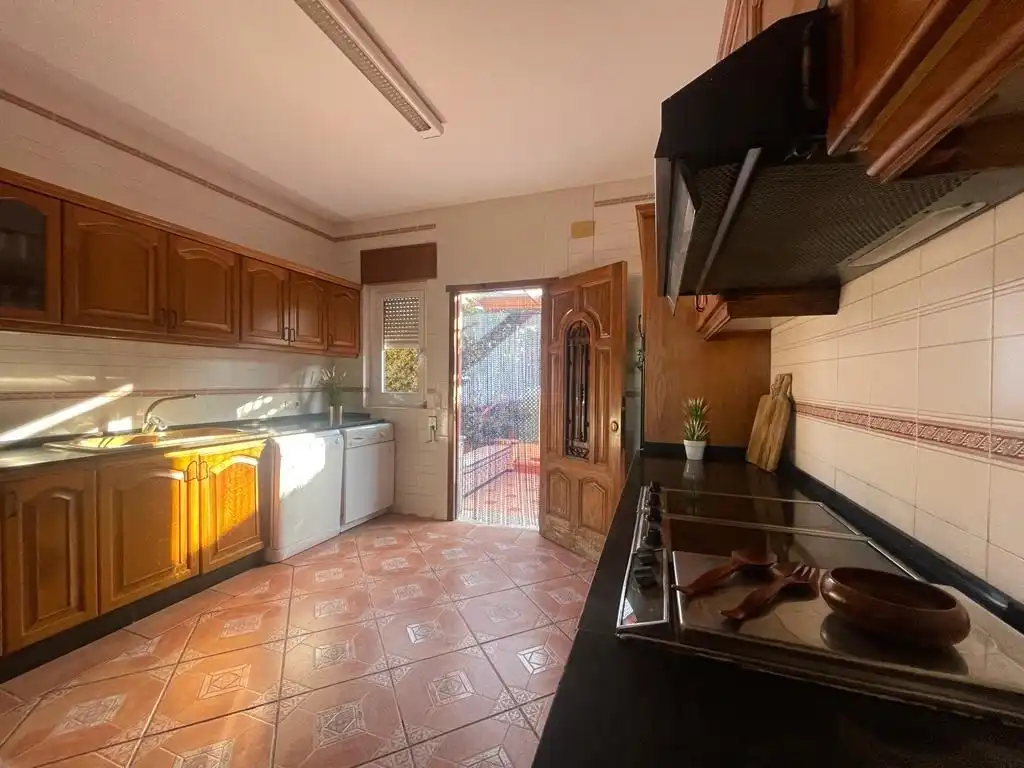 Cuina de Casa o xalet en venda en Cullera amb Aire condicionat, Jardí privat i Terrassa