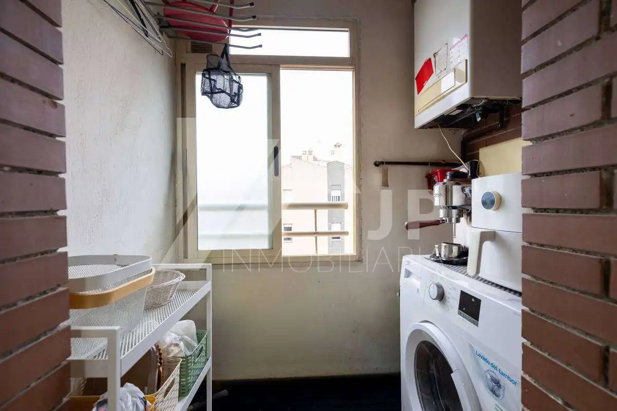 Piso con piscina en venta en Calle Cádiar 10, imagen 10