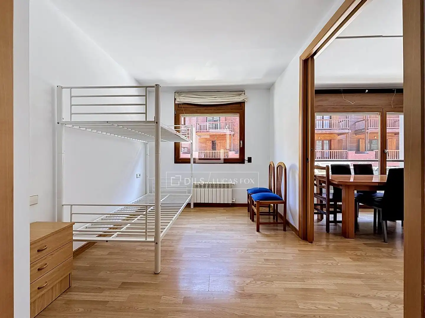 Habitación de Piso de alquiler en Madrid con Calefacción, Parquet y Trastero
