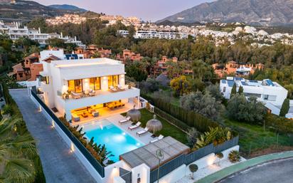 Exterior view of House or chalet for sale in Marbella  with Air Conditioner, Private garden and Terrace