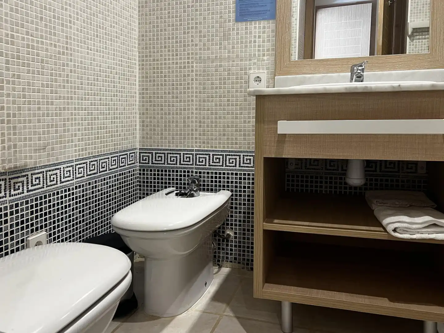 Bany de Apartament en venda en Mont-roig del Camp amb Aire condicionat, Calefacció i Jardí privat