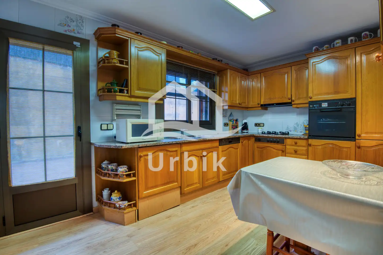 Villa mit Garten zum Verkauf in Carrer Víctor Català, imagen 10