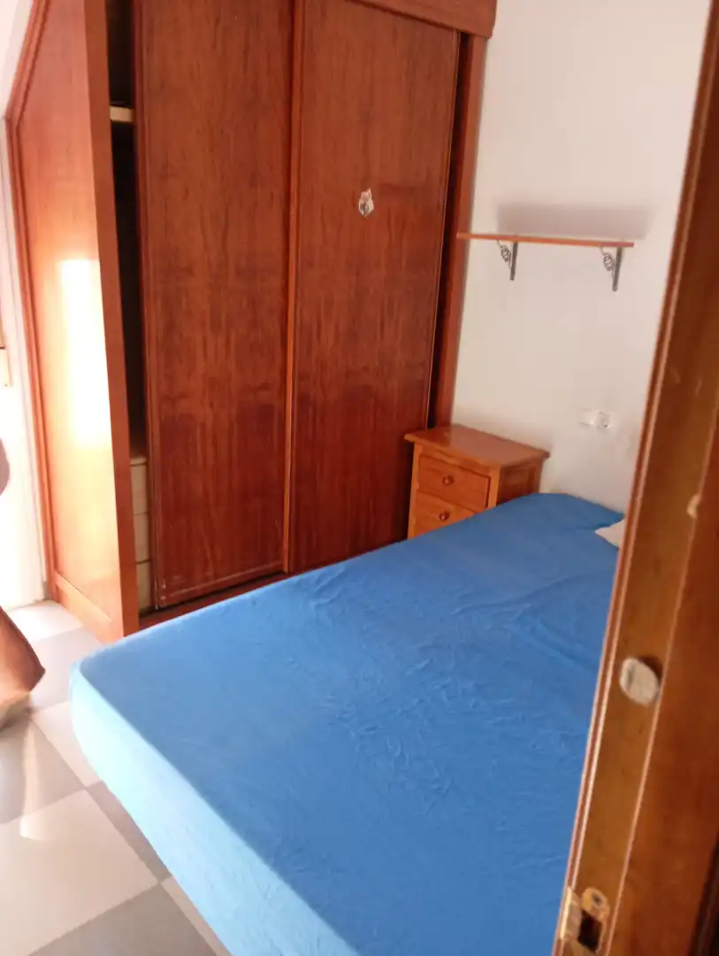 Dormitori de Àtic en venda en Roquetas de Mar amb Terrassa, Moblat i Piscina comunitària