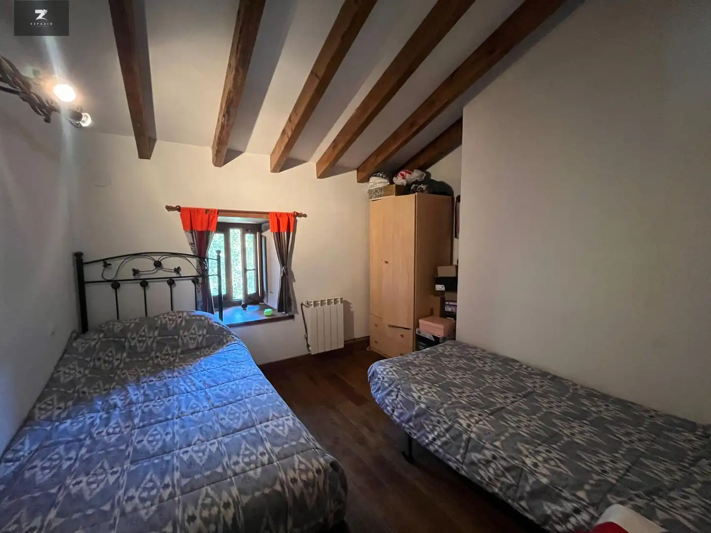 Habitación de Finca rústica en venta en Vega de Pas con Jardín privado y Terraza