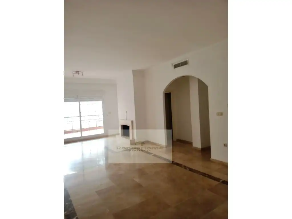 Flat with pool for sale in Nueva Andalucía, imagen 12
