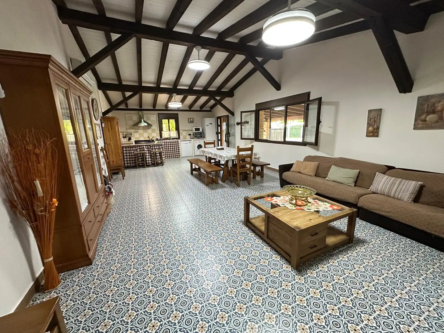 Sala de estar de Casa o chalet en venta en Montearagón con Aire acondicionado, Calefacción y Jardín privado