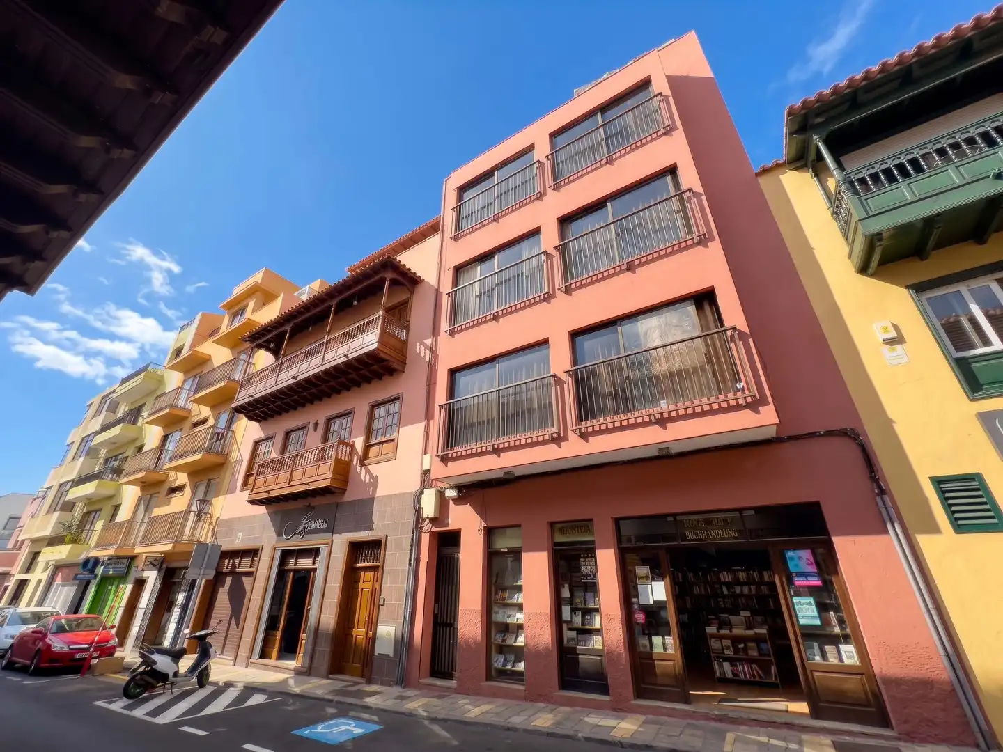 Vista exterior de Àtic en venda en Puerto de la Cruz amb Terrassa