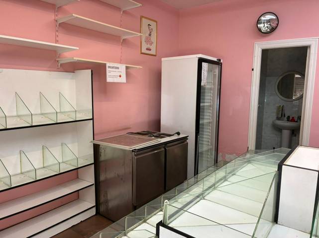 Local comercial en Alquiler en Ortuella