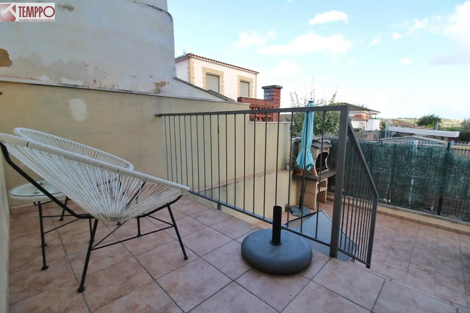 Adossat amb jardí en venda a Santa Oliva, imagen 2