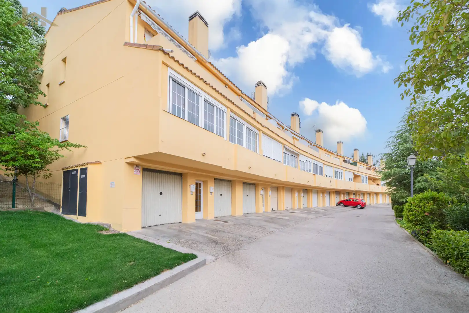 Vista exterior de Casa adosada en venta en Villaviciosa de Odón con Aire acondicionado, Calefacción y Amueblado