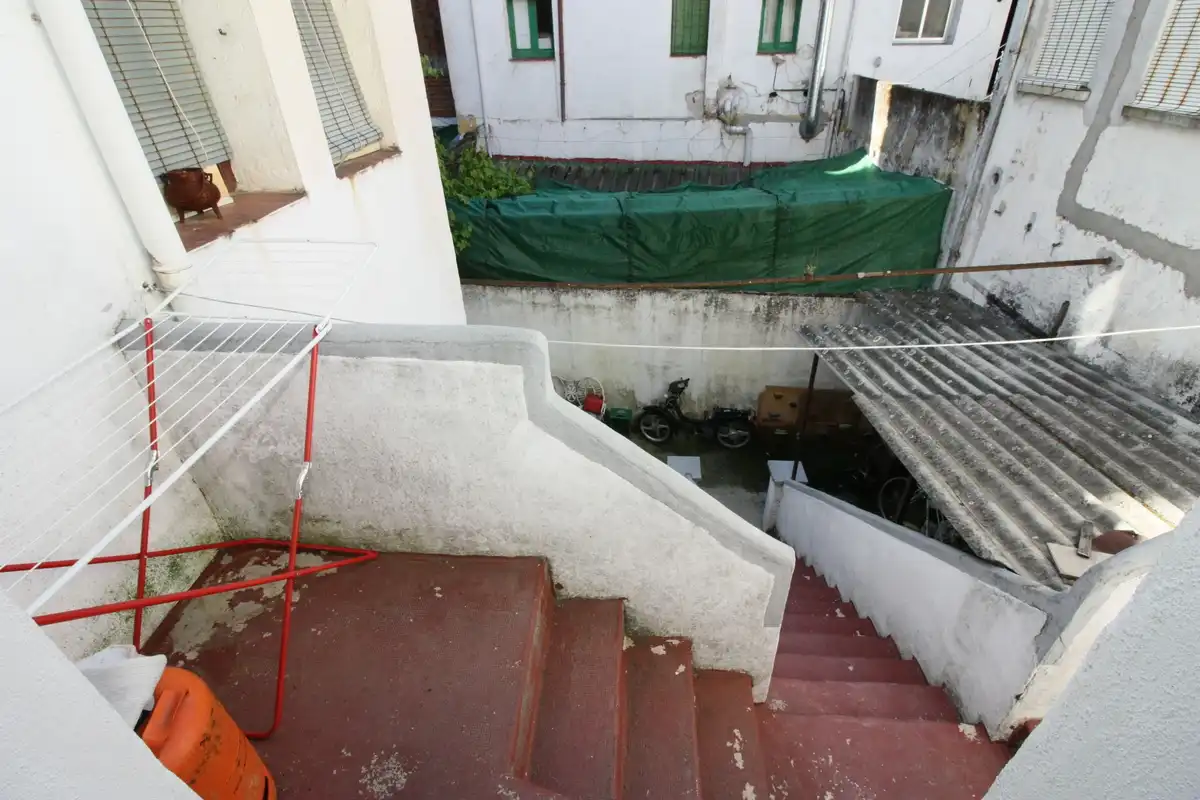 Vista exterior de Edificio en venta en Arenas de San Pedro
