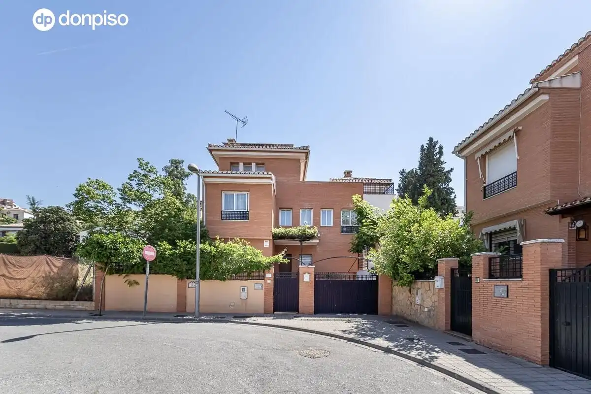 Haus mit Terrasse zum Verkauf in Calle LIMA, imagen 52