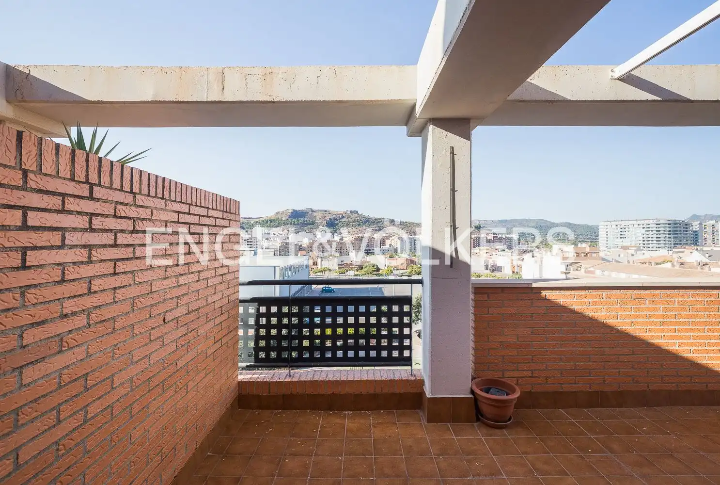Terraza de Ático de alquiler en Sagunto / Sagunt con Aire acondicionado, Calefacción y Terraza