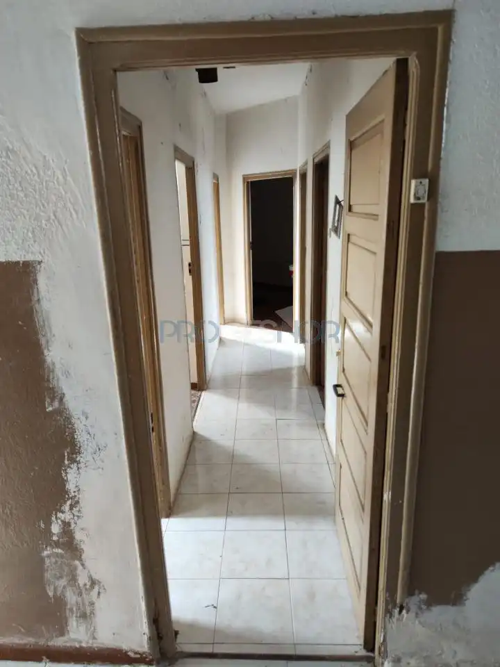 Casa o xalet en venda en León Capital  amb Jardí privat i Traster
