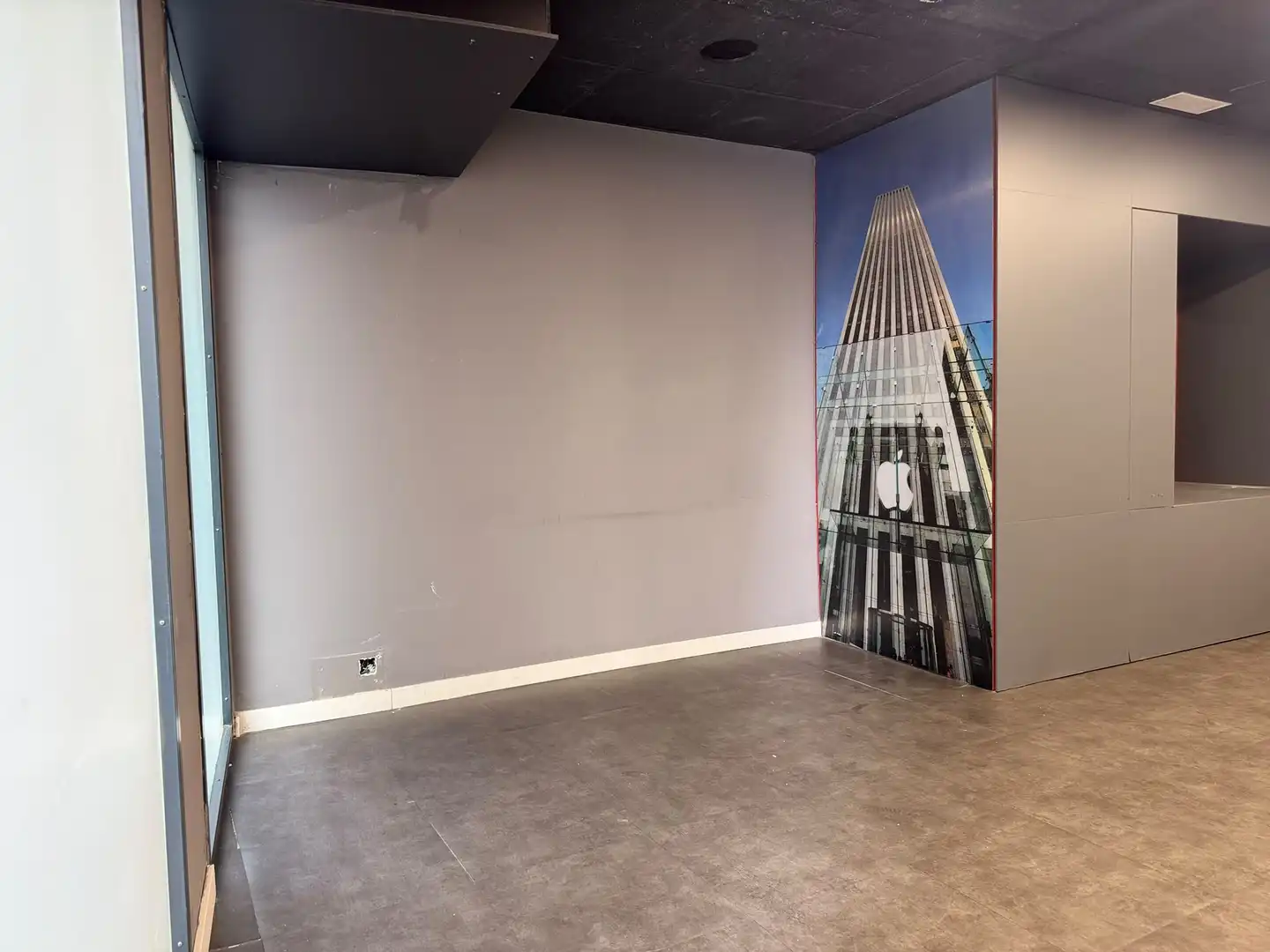 Local comercial en venda a Plaza Adrià 5, imagen 2