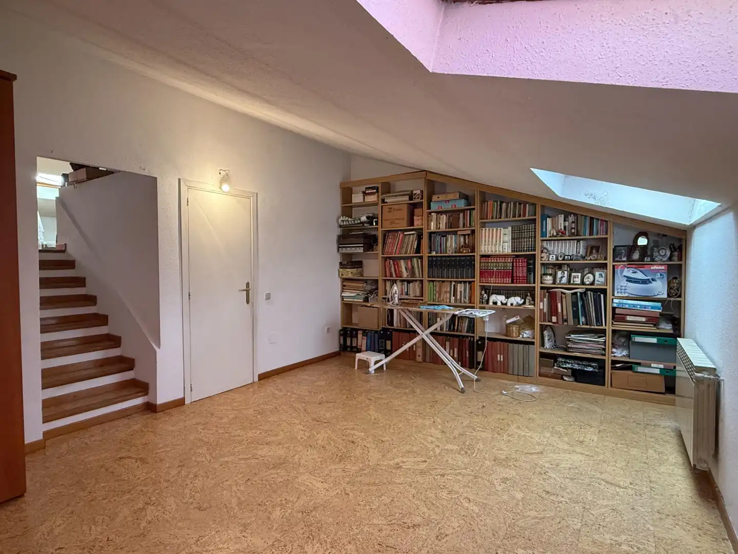 Sala de estar de Casa adosada en venta en Guadalajara con Calefacción, Terraza y Amueblado