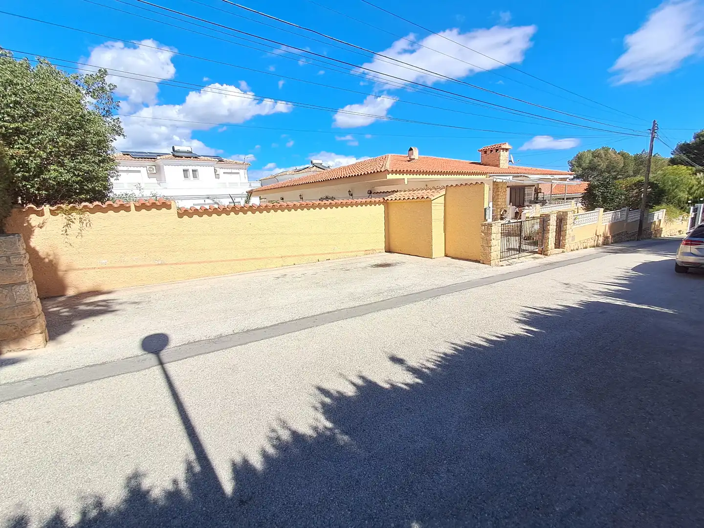 Vista exterior de Casa o chalet en venta en La Nucia con Jardín privado, Terraza y Horno