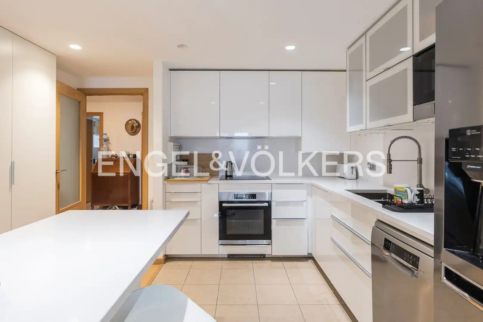 Kitchen of Flat for sale in Barcelona  with Air Conditioner, Heating and Parquet flooring