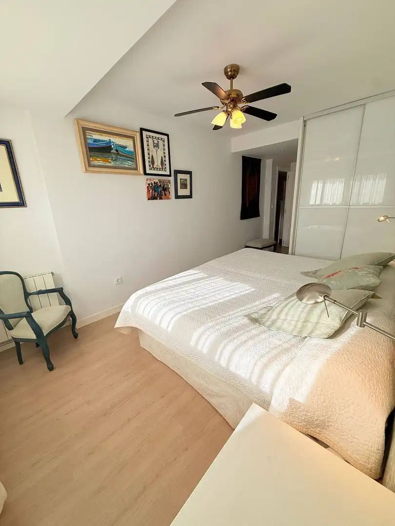 Dormitori de Apartament de lloguer en La Pobla de Farnals