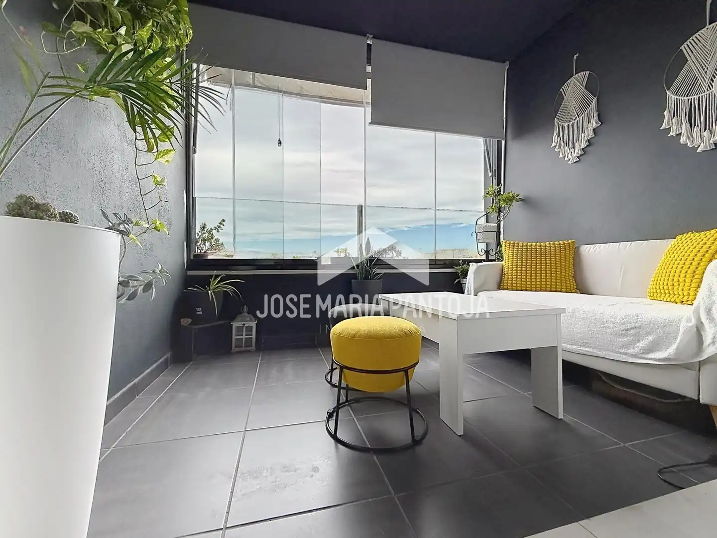 Terrassa de Pis en venda en Jerez de la Frontera amb Aire condicionat, Jardí privat i Parquet