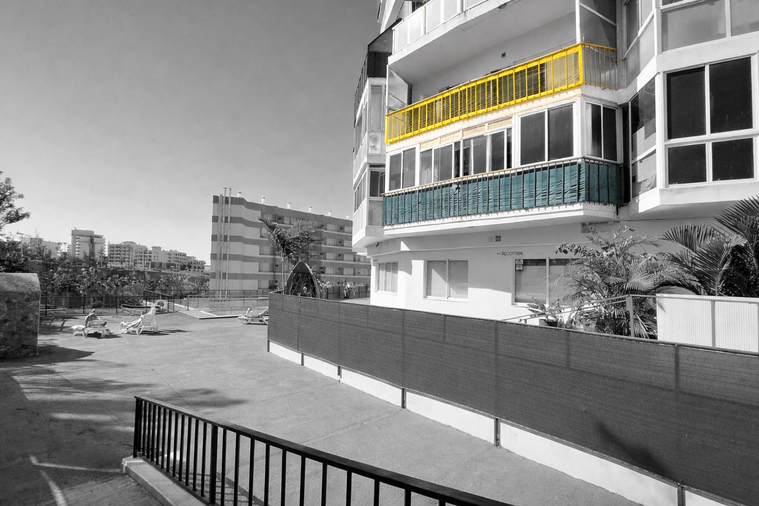 Außenansicht von Wohnung zum Verkauf in Adeje mit Terrasse und Gemeinschaftspool