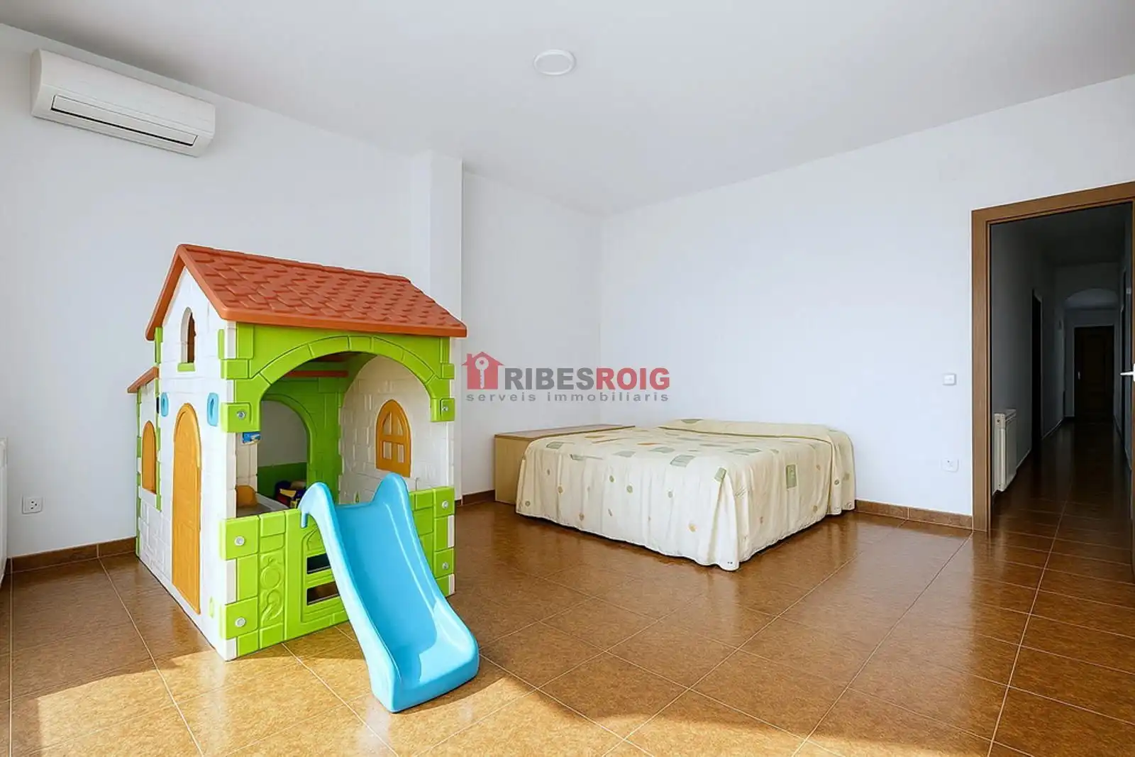 Bedroom of Detached homes for sale in Sant Pere de Ribes  with Air Conditioner, Heating and Private garden