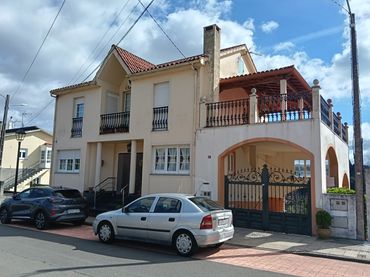 Maison avec balcon à vendre à Oza dos Ríos