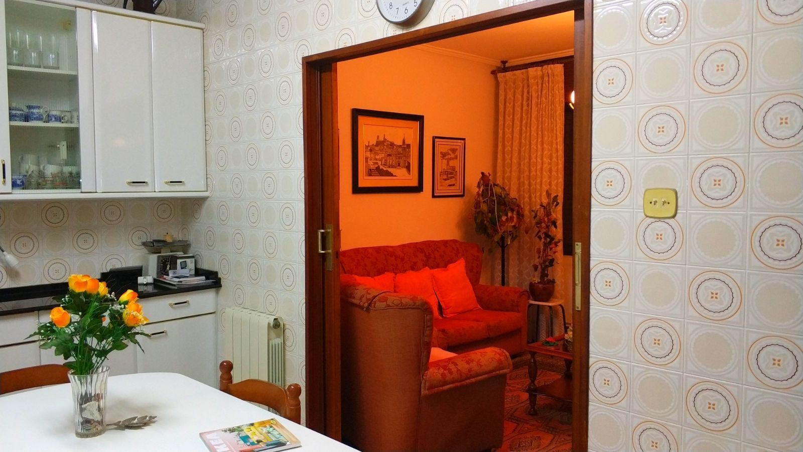 Sala d'estar de Pis en venda en Portugalete amb Calefacció i Moblat