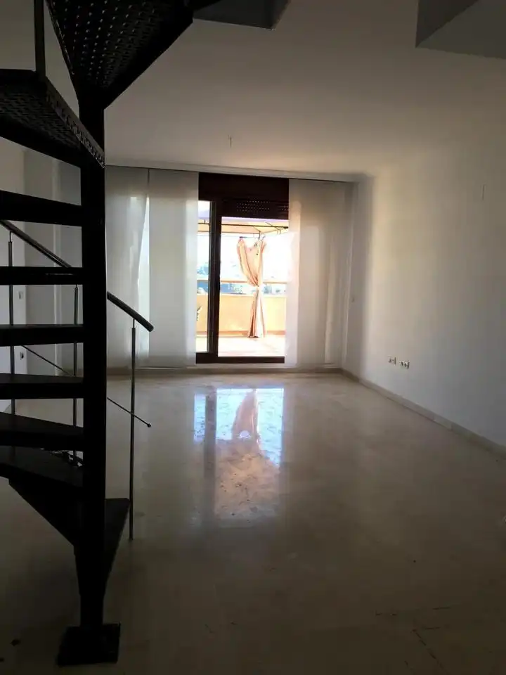 Dúplex de alquiler en Benalmádena con Aire acondicionado y Terraza