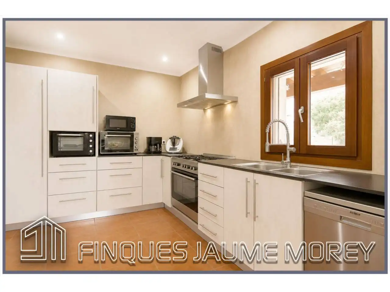 Country house with garden for sale in Calle Josep Morro Cerdà 1, imagen 12