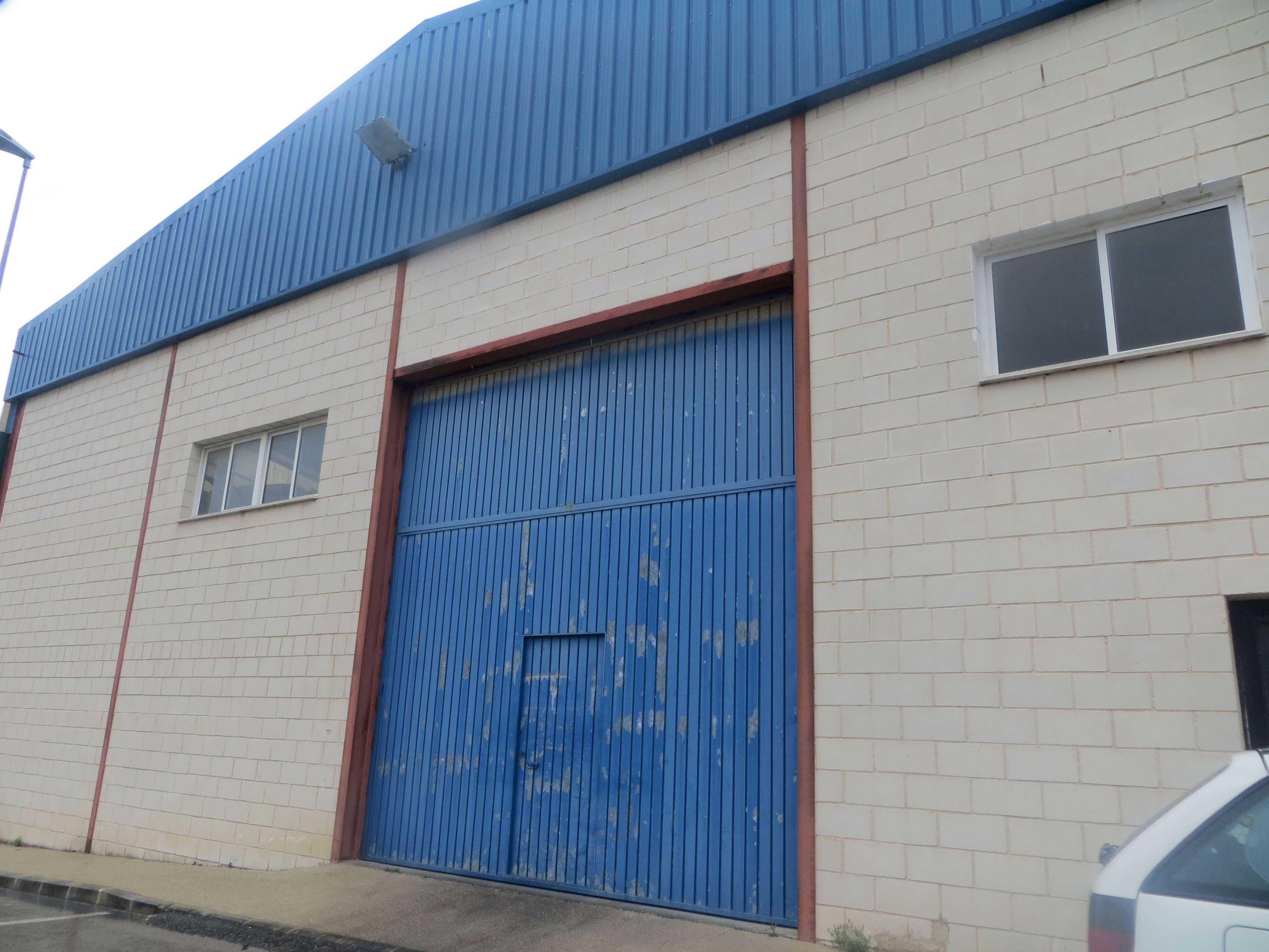 Exterior view of Industrial buildings for sale in Gaianes