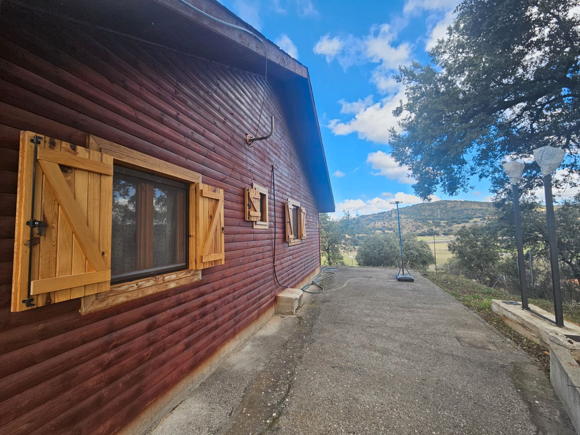 Vista exterior de Casa o chalet en venta en Fuentenovilla con Jardín privado, Piscina y Amueblado