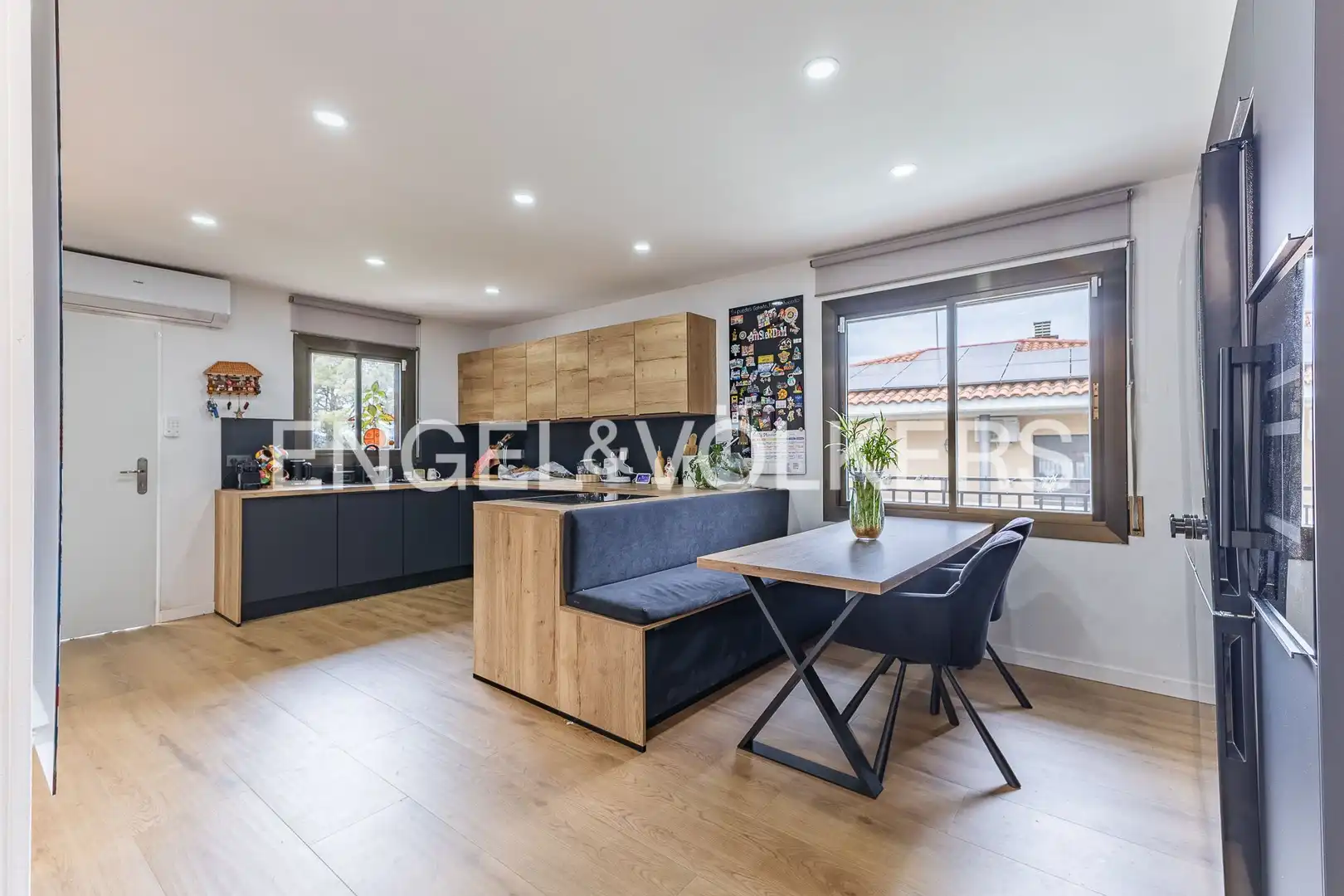 Cocina de Casa adosada en venta en Terrassa con Aire acondicionado, Calefacción y Jardín privado