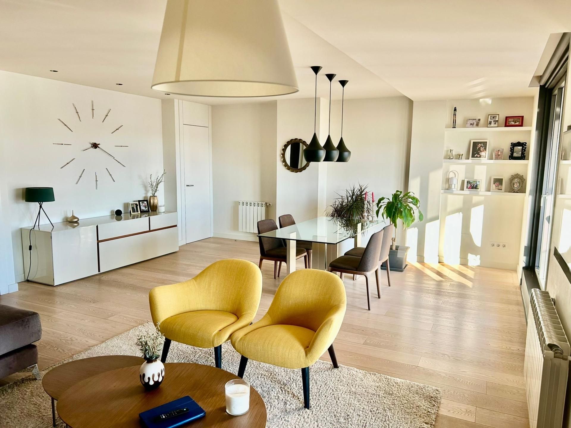 Sala de estar de Ático en venta en  Madrid Capital con Aire acondicionado, Calefacción y Terraza