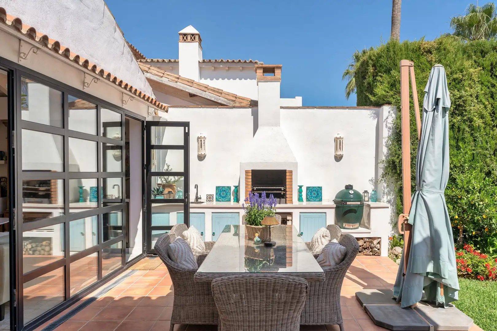 Terraza de Casa o chalet en venta en Marbella con Aire acondicionado, Jardín privado y Terraza