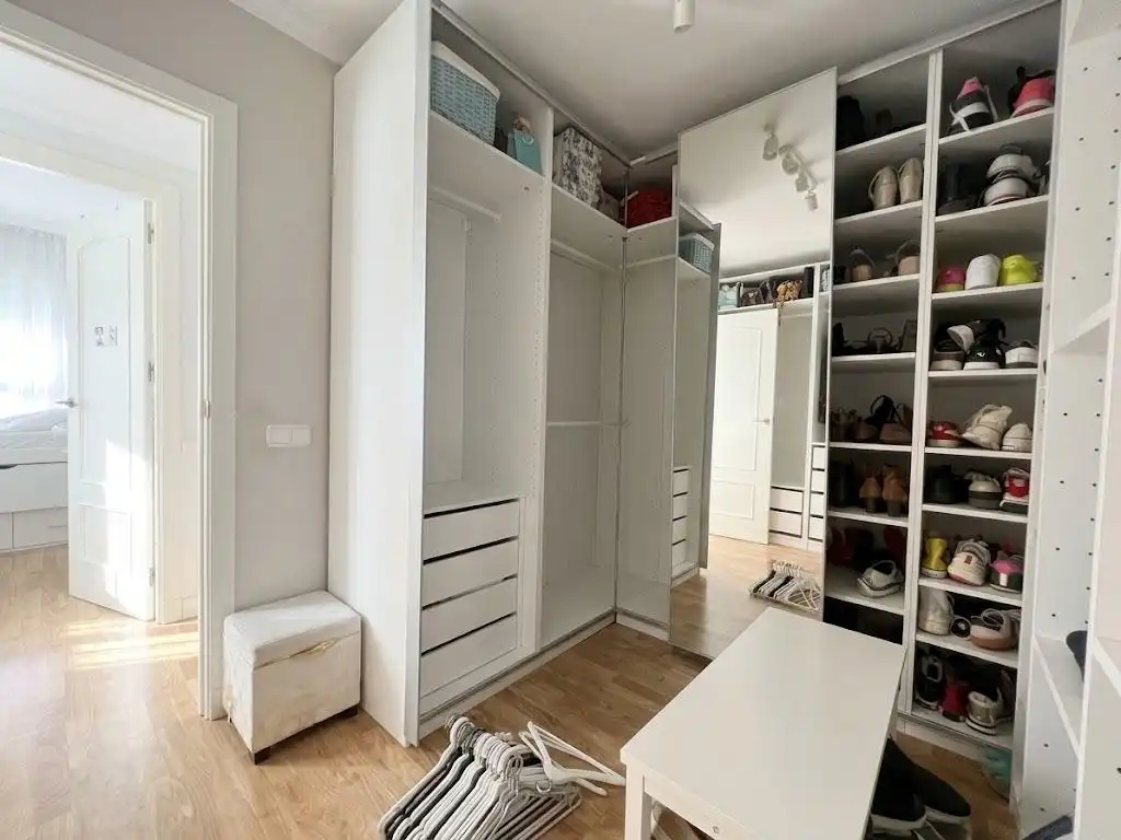 Bedroom of Flat for sale in Algeciras  with Air Conditioner and Balcony