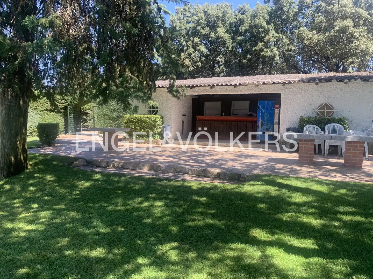 Vista exterior de Casa o chalet de alquiler en Galapagar con Calefacción, Piscina y Se aceptan mascotas