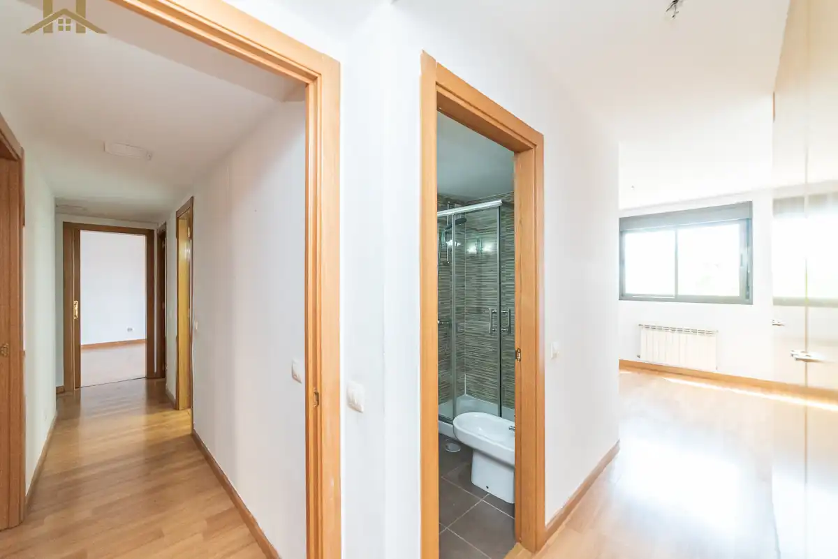 Piso en venta en Leganés con Aire acondicionado, Calefacción y Terraza