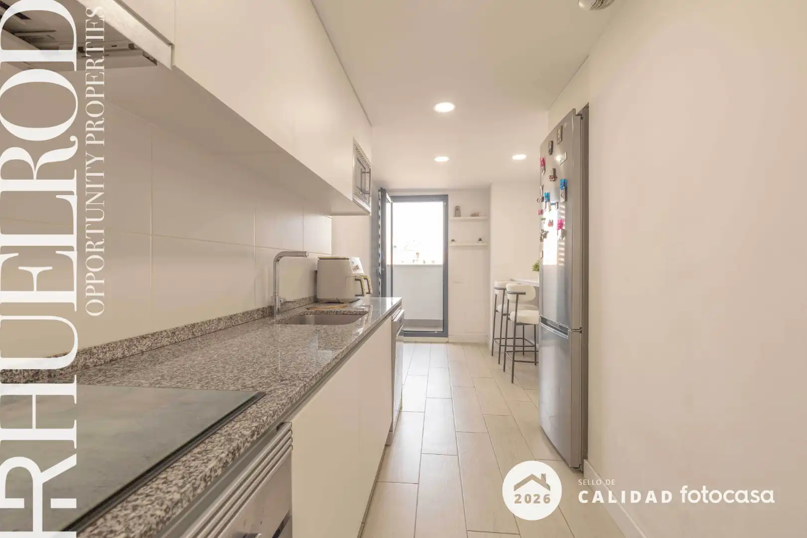 Cuina de Pis en venda en Badalona amb Calefacció, Parquet i Traster