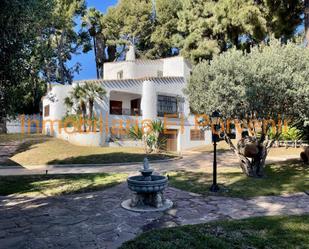 Jardí de Casa o xalet de lloguer en Torrent amb Aire condicionat, Terrassa i Piscina